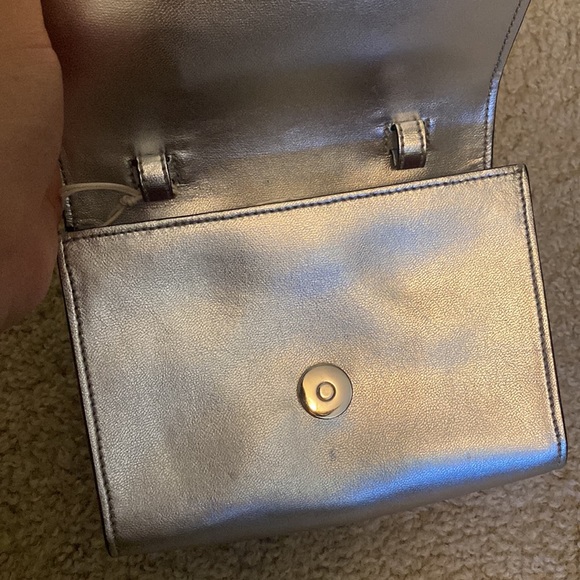 Gucci Animal metallic Leather Waist bag - Picture 8 of 8